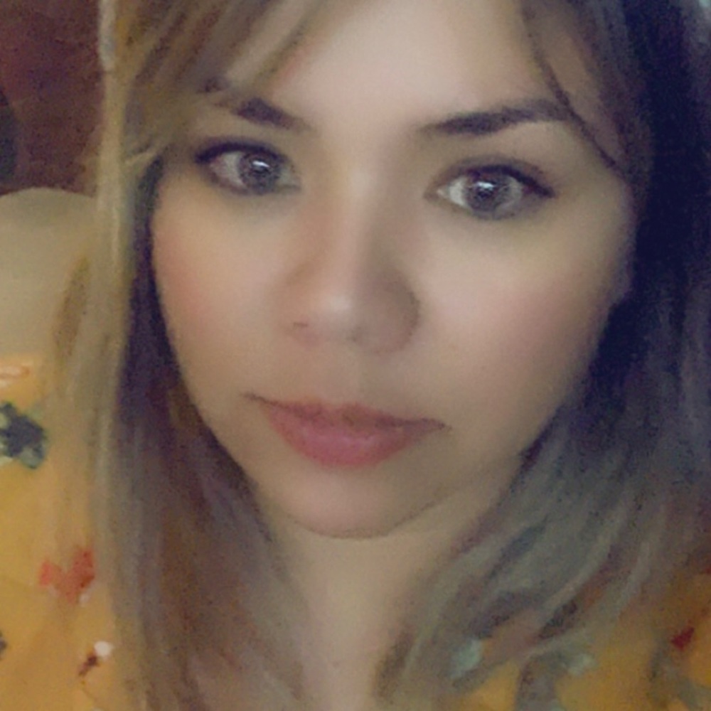 Meet your Posher, Karina